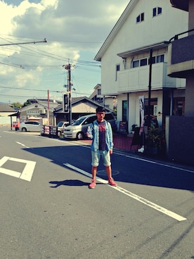 「travel」｜「アイテム（カーゴパンツ）」を使った、大耳さん（メンズ・173cm）の秋コーディネート