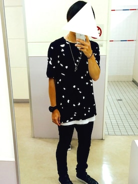 「LAD MUSICIAN（ラッドミュージシャン）のバタフライ柄（Tシャツ/カットソー、ブラック系）」を使った、よよさん（メンズ・174cm）の夏コーディネート