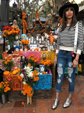 「The Kooples（-）のアイテム」を使った、Thania Peckさん（レディース・170cm）の秋コーディネート