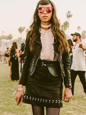 「The Kooples（-）のアイテム」を使った、Thania Peckさん（レディース・170cm）の冬コーディネート