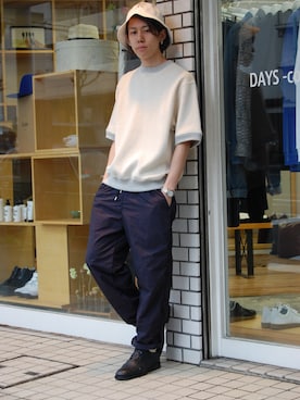 「TEATORA（テアトラ）のアイテム」を使った、DAYS-corner-さん（メンズ・174cm）の春コーディネート