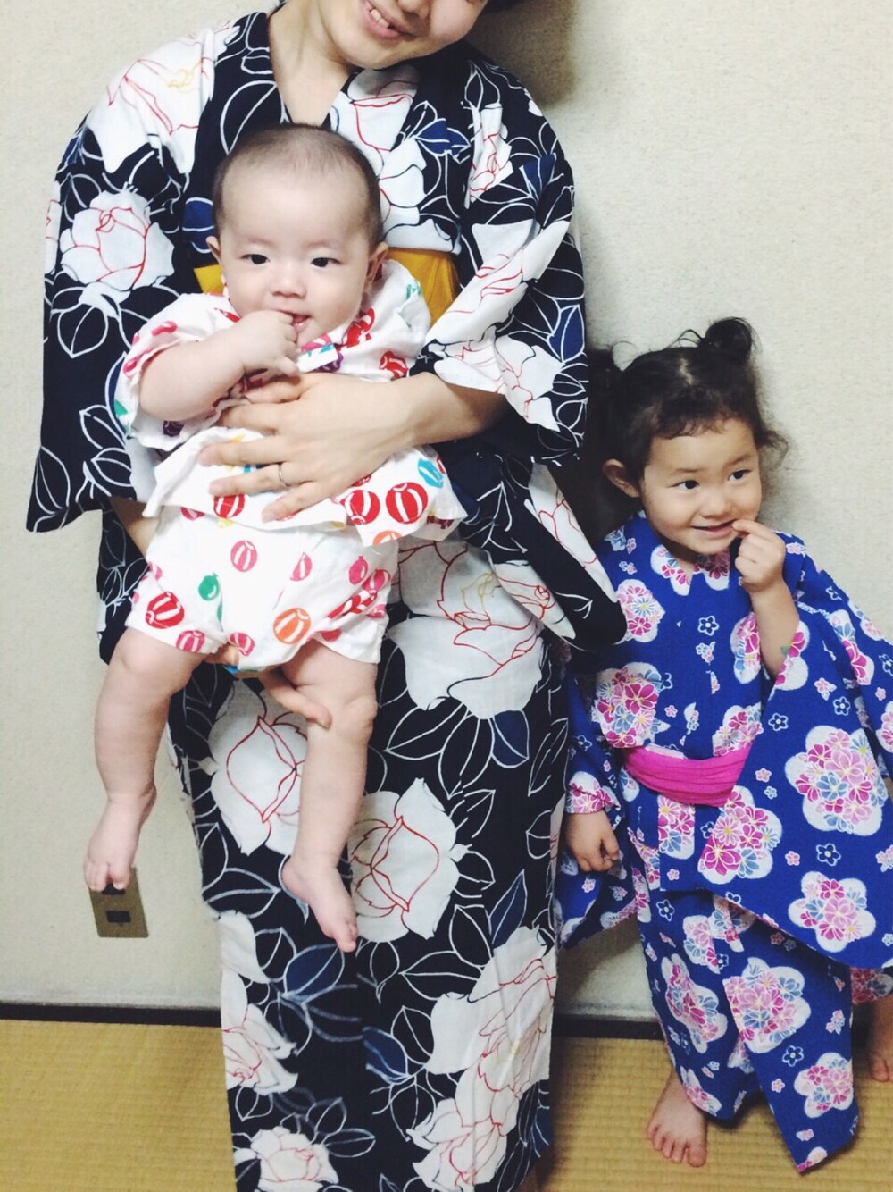 「浴衣、花火大会、キッズコーデ、kids、おんなのこ、おとこのこ、姉弟、浴衣女子、浴衣男子」｜「Handmadeのアイテム（浴衣、ブルー系）」を使った、maomai1120さん（キッズ・90cm）の夏コーディネートの1枚目の写真