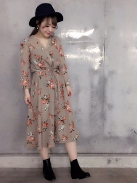 「abcdevol（エービーシーディーイーボル）のアイテム（ブーツ）」を使った、たきさん（レディース・156cm）の秋コーディネート