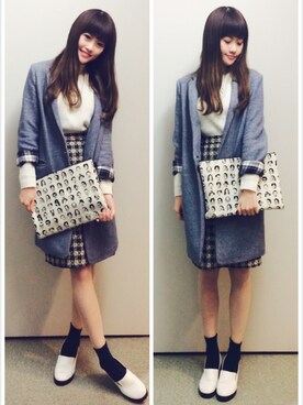 「blue」｜「アイテム（チェスターコート）」を使った、Pinkさん（レディース・166cm）の秋コーディネート