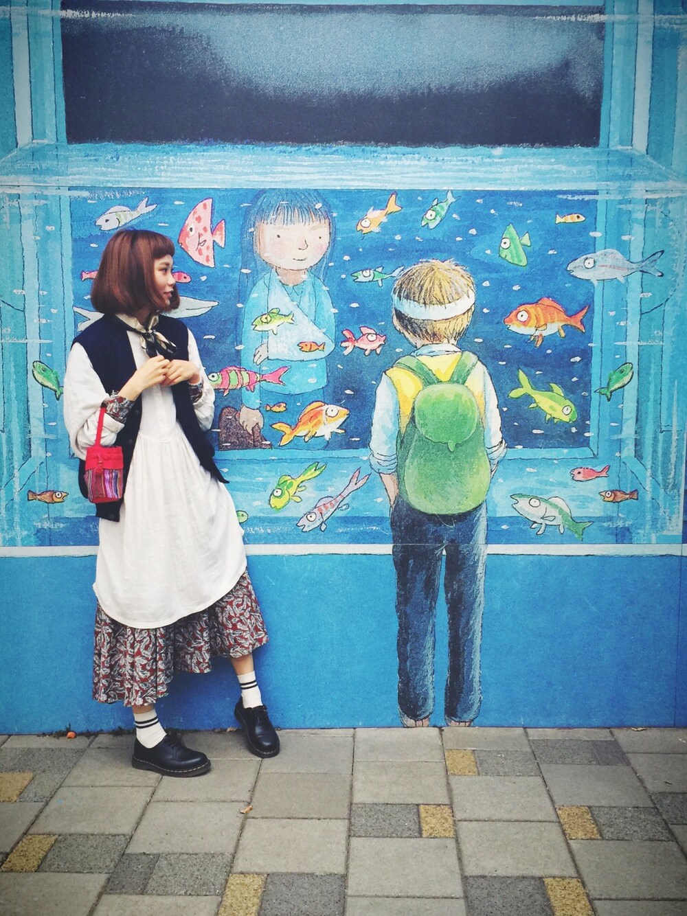「vintage、Dr.Martens、simple、古着、古著、古著洋裝、復古、二手、banana cats、幾何学模様」｜「Dr. Martensのアイテム（その他シューズ、ブラック系）」を使った、Gさん（レディース・168cm）の春コーディネートの1枚目の写真