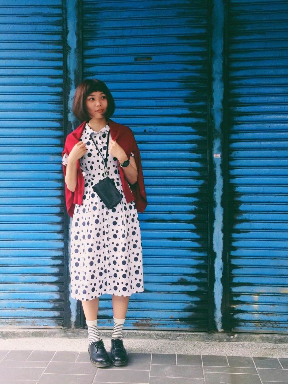 「カジュアルコーデ、台湾、台灣、Dr.Martens、E hyphen world gallary、E hyphen world gallery MANIA、vintage、水玉、agnes b.、大人カジュアル」｜「E hyphen world gallery MANIAのM SSスタンドカラーワンピース（ワンピース、その他）」を使った、Gさん（レディース・168cm）の春コーディネートの1枚目の写真
