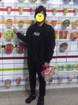 「N.HOOLYWOOD（N.ハリウッド）のアイテム（ブルゾン）」を使った、Tomo Saraさん（メンズ・171cm）の冬コーディネート