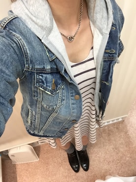 「Ungrid（アングリッド）の 【Casual】ｳﾞｨﾝﾃｰｼﾞGｼﾞｬﾝ （デニムジャケット）」を使った、erina さん（レディース・165cm）の秋コーディネート