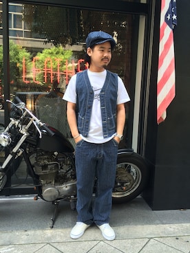 「白いスニーカー」｜「アイテム（キャスケット）」を使った、wakiさん（メンズ・165cm）の春コーディネート