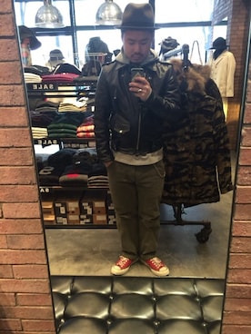 「CONVERSE（コンバース）のアイテム（その他）」を使った、wakiさん（メンズ・165cm）の春コーディネート