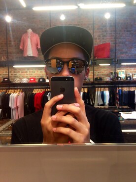 DJ Johnnie Darkaさんのコーディネート