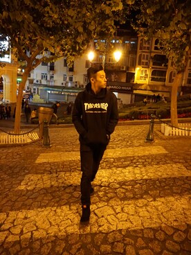 DJ Johnnie Darkaさんのコーディネート