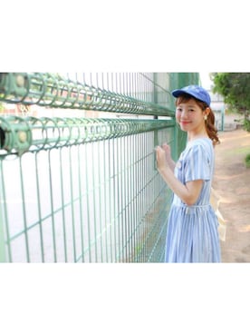 「RAINBOW（レインボー）のアイテム」を使った、山口真帆さん（レディース・161cm）の夏コーディネート