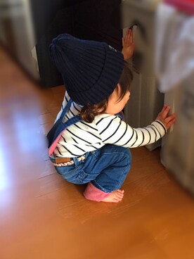 「ZARA KIDSのアイテム（Tシャツ/カットソー、ホワイト系）」を使った、Ｓeｒa◡̈♥︎さん（キッズ・90cm）の冬コーディネート