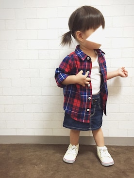 「petit main（プティマイン）のベーシック長袖チェックシャツ（シャツ/ブラウス、レッド系）」を使った、Ｓeｒa◡̈♥︎さん（キッズ・90cm）の秋コーディネート