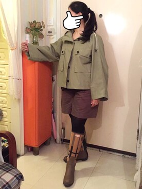 「アイテム（トレンチコート、グリーン系）」を使った、SaraMoon🐱さん（レディース・158cm）の秋コーディネート