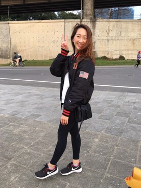 「Champion（チャンピオン）のアイテム（スタジャン）」を使った、Katieさん（レディース・160cm）の春コーディネート