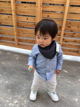 「白パンツコーデ」｜「アイテム（その他）」を使った、Eri さん（キッズ・70cm）の春コーディネート