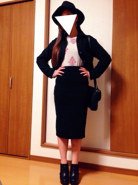 「全身黒」｜「アイテム（その他アウター）」を使った、AYNさん（レディース・159cm）の冬コーディネート