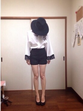 Becky Alpさんのコーディネート