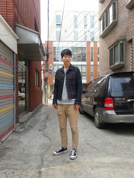 「WORLD WORKERS（ワールドワーカーズ）のAnkle Length Tapered Fatigue Pants Beige （その他パンツ、ベージュ系）」を使った、taewonizmさん（メンズ・187cm）の夏コーディネート