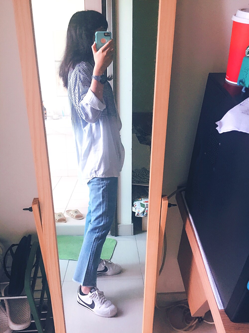 「20160603」｜「QUEEN SHOPのアイテム（その他パンツ、ブルー系）」を使った、小7店員さん（レディース・159cm）の夏コーディネートの1枚目の写真