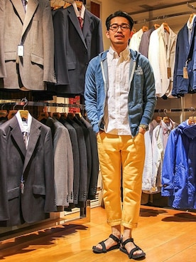 「アイテム（パンツ、イエロー系）」を使った、エノ＿エノモトさん（メンズ・175cm）の春コーディネート