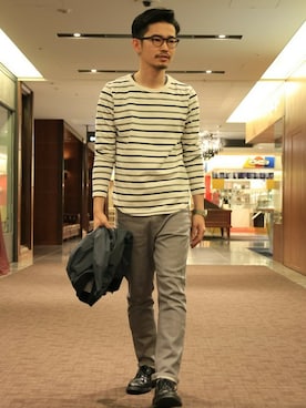 「The DUFFER of ST.GEORGE（ザダファーオブセントジョージ）のアイテム（MA-1）」を使った、エノ＿エノモトさん（メンズ・175cm）の春コーディネート