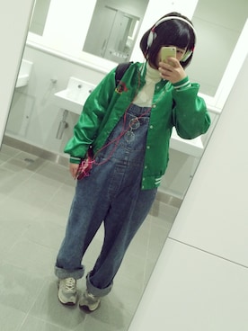 「ゆるゆる」｜「アイテム（オールインワン・サロペット）」を使った、ＴＳＵＫＩＮＡさん（レディース・160cm）の冬コーディネート