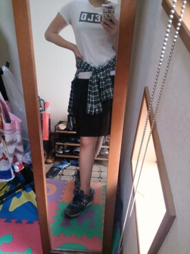 「FRAMeWORK（フレームワーク）のアイテム（Tシャツ/カットソー、ホワイト系）」を使った、Yumeyuaさん（レディース・164cm）の秋コーディネート