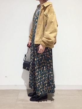 「ticog（ティコグ）のアイテム（シューズ）」を使った、ori_さん（レディース・150cm）の秋コーディネート