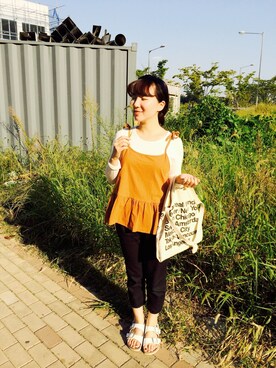 「BIRKENSTOCK（ビルケンシュトック）のアイテム（その他シューズ、ホワイト系）」を使った、sujung_bさん（レディース・154cm）の秋コーディネート