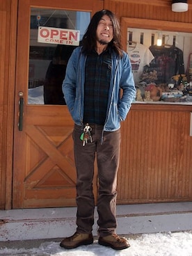 「Danner（ダナー）のアイテム（シューズ）」を使った、HamburgCafeさん（メンズ・179cm）の冬コーディネート