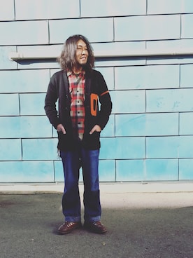 「アイテム（カーディガン/ボレロ）」を使った、HamburgCafeさん（メンズ・179cm）の秋コーディネート