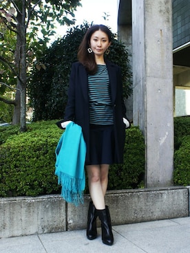 「DRWCYS（ドロシーズ）のアイテム（チェスターコート）」を使った、DRWCYS・PR 生駒典子さん（レディース・159cm）の秋コーディネート