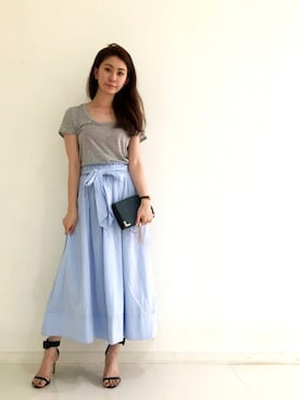 「DRWCYS（ドロシーズ）のアイテム（サンダル）」を使った、DRWCYS・PR 生駒典子さん（レディース・159cm）の夏コーディネート