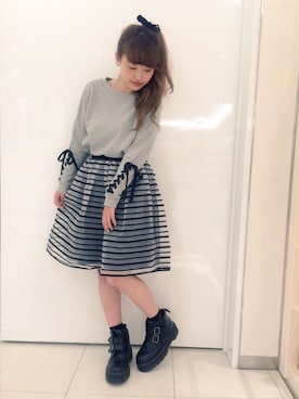 「Honey Salon（ハニーサロン）のアイテム（スウェット）」を使った、MOYUさん（レディース・157cm）の秋コーディネート
