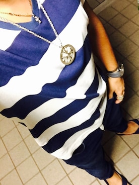 「アイテム（アナログ腕時計、ピンク系）」を使った、まぁちぇるさん（メンズ・170cm）の夏コーディネート