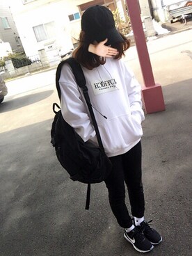 「JOYRICH」｜「アイテム（アクセサリー）」を使った、おおばひなこさん（レディース・163cm）の春コーディネート