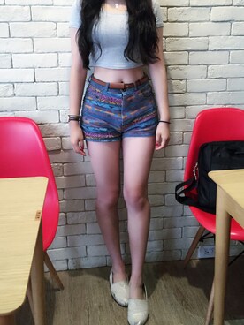 Shih Fang-syuanさんのコーディネート