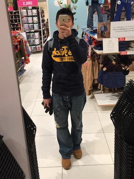 「Abercrombie&Fitch（アバークロンビーアンドフィッチ）のアイテム（その他アウター）」を使った、Ryomaさん（メンズ・173cm）の冬コーディネート