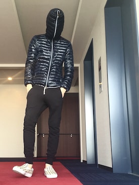 「JOHN ELLIOTT+CO（ジョンエリオット）のアイテム（パンツ）」を使った、achuchyさん（メンズ・180cm）の冬コーディネート