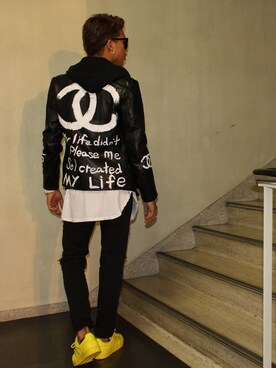 「chanel」｜「アイテム（ライダースジャケット）」を使った、SAKUさん（メンズ・180cm）の秋コーディネート