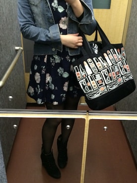 しなあやさんのコーディネート