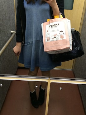 しなあやさんのコーディネート