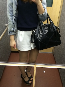 しなあやさんのコーディネート