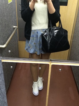 しなあやさんのコーディネート