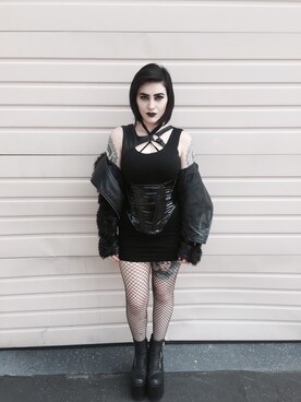 Mallory Gutierrezさんのコーディネート
