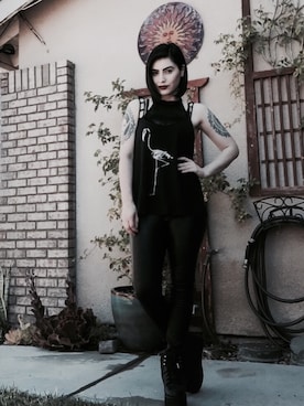Mallory Gutierrezさんのコーディネート