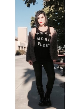 Mallory Gutierrezさんのコーディネート
